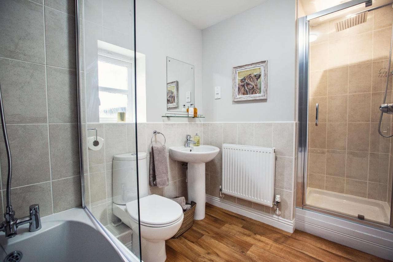Beautiful 4-Bed Home, Hot Tub & Stunning Views - Abergavenny Εξωτερικό φωτογραφία
